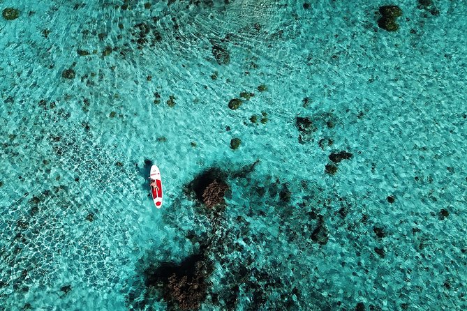Stroll out of time on the lagoon of Bora Bora - Who will enjoy this most