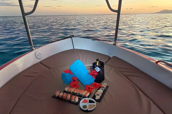 Sunset Cruise in Tahiti - Weather and cancellation rules matter