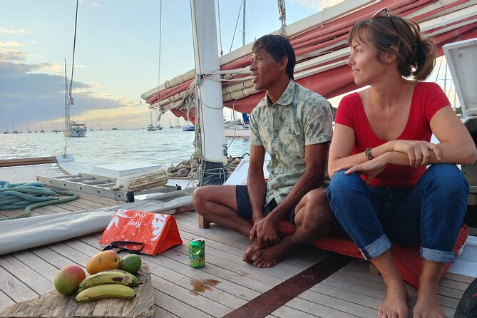 Sunset sailing trip on the Lagoon of Tahiti - Small details that improve the evening