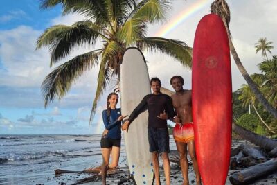 SURF TAHITI Bites & Waves – Surf experience with every bite