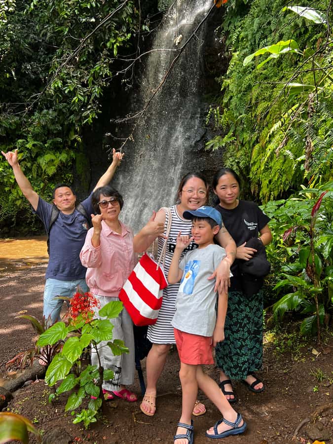 Tahiti: Unique Full Day West Coast, Combo Tour to Teahupoo - Tahiti Iti and the road to Teahupoo