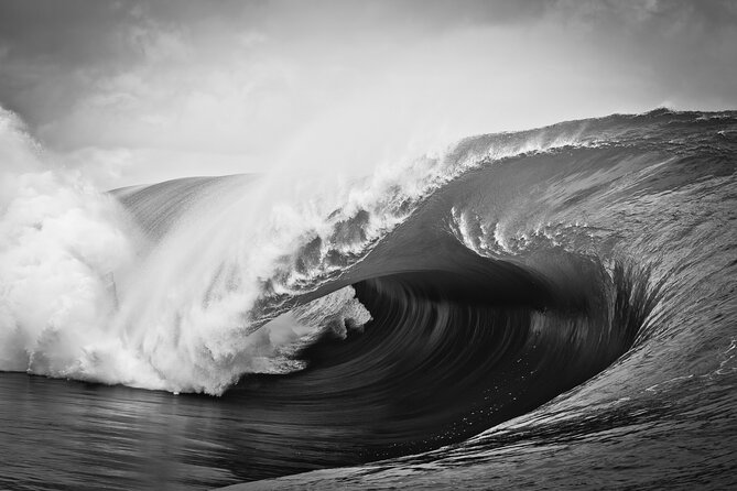 Teahupoo Wave Watching - Why Teahupo’o is worth seeing from a boat