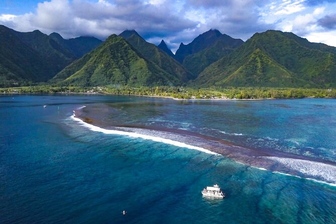Teahupoo Wave Watching - The drive to Tahiti Iti takes planning